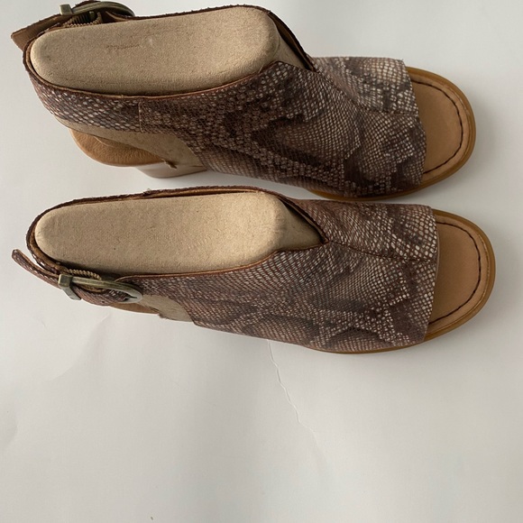 Born clogs - Picture 3 of 8